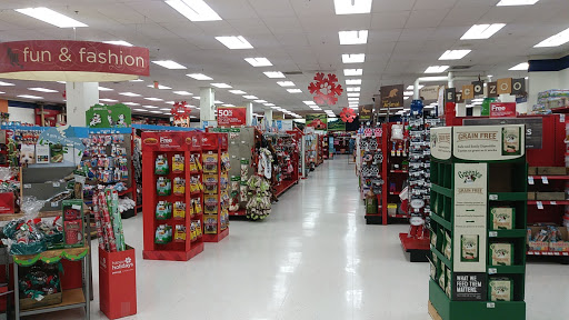 Pet Supply Store «Petco Animal Supplies», reviews and photos, 1951 N Military Trl c, West Palm Beach, FL 33409, USA