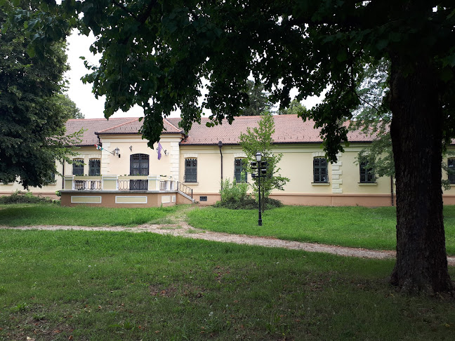 Értékelések erről a helyről: Gyulavári Kastély, Gyula - Múzeum