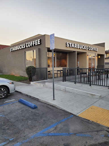 Starbucks, 2101 Murchison Ave, Pomona, CA 91768, USA, 