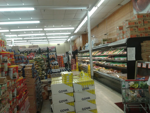 Supermarket «Foodway», reviews and photos, 206 W Glebe Rd, Alexandria, VA 22305, USA