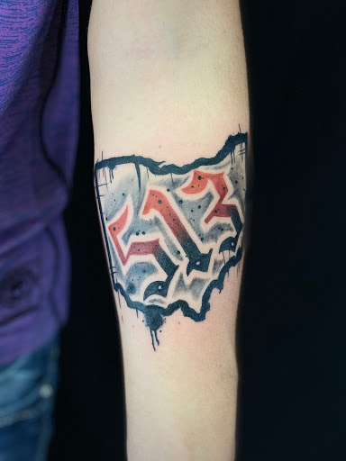 Tattoo Shop «Inkfected Tattoos LLC», reviews and photos, 3740 Glenmore Ave, Cincinnati, OH 45211, USA