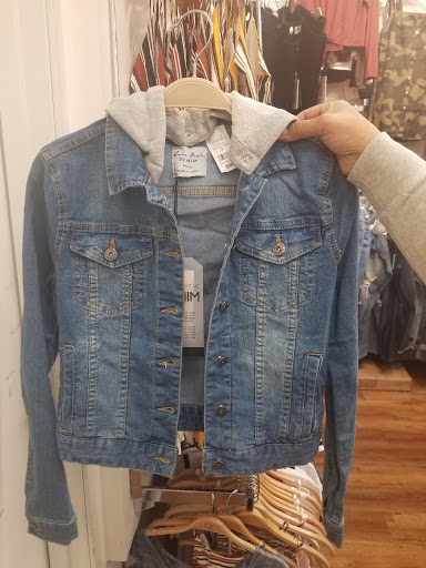 Department Store «Marshalls», reviews and photos, 7316 Alameda St, Huntington Park, CA 90255, USA