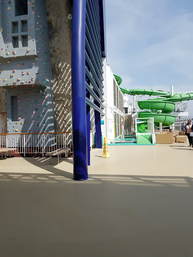 Drug Store «Walgreens», reviews and photos, 1601 Monmouth St, Newport, KY 41071, USA