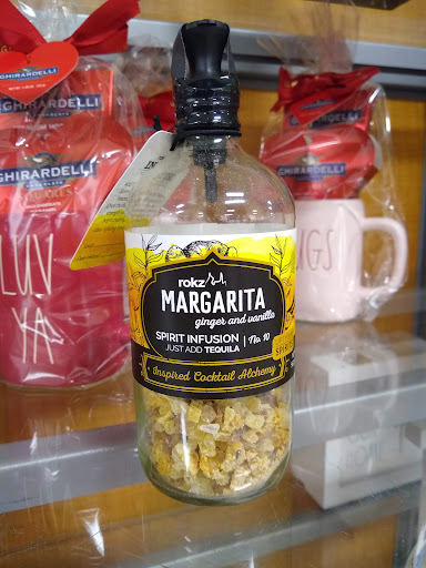 Department Store «T.J. Maxx», reviews and photos, 124 Danbury Rd, New Milford, CT 06776, USA