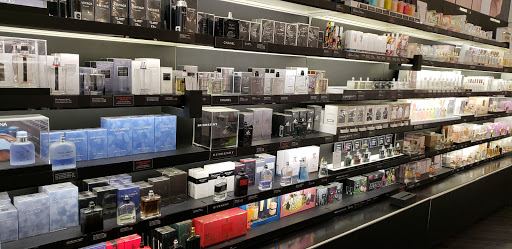 Cosmetics Store «SEPHORA», reviews and photos, 118 Stanton Christiana Rd, Newark, DE 19702, USA