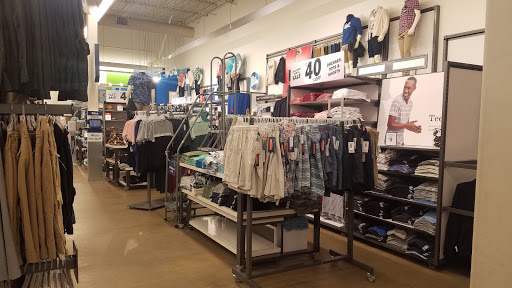 Clothing Store «Old Navy», reviews and photos, 4800 Golf Rd, Eau Claire, WI 54701, USA