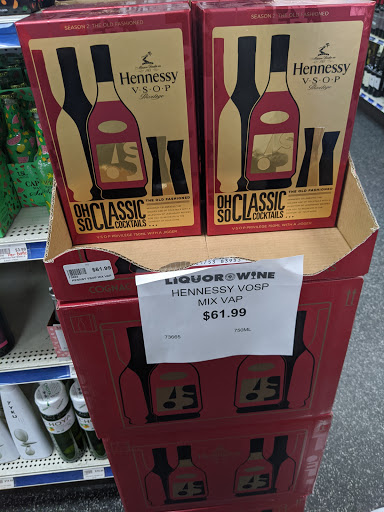 Liquor Store «Montgomery County Liquor & Wine - Kingsview», reviews and photos, 18323 Leaman Farm Rd, Germantown, MD 20874, USA