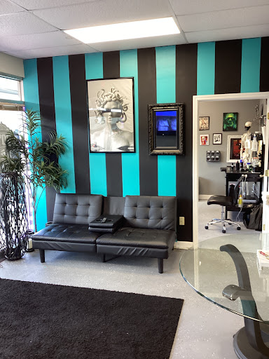 Explore dog paw tattoo ideas, creative tattoo ideas in Oak Ridge, available at Pivotal Arts of Oak ridge