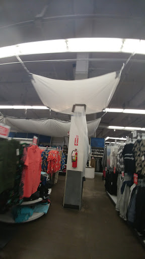 Clothing Store «Old Navy», reviews and photos, 1009 Flatbush Ave, Brooklyn, NY 11226, USA