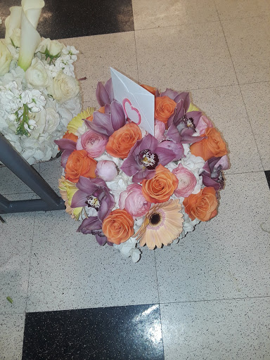 Florist «Buckhead Florist», reviews and photos, 3333 Peachtree Rd NE #100, Atlanta, GA 30326, USA