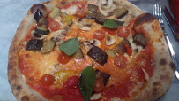 Pizza du Restaurant italien Lucilla - Le Clan des Mamma Dijon - n°16