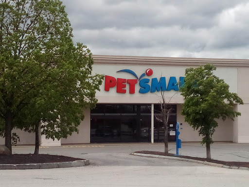 Pet Supply Store «PetSmart», reviews and photos, 777 S Willow St, Manchester, NH 03103, USA