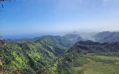 Kaʻau Crater Trail image