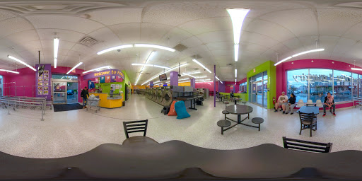 Laundromat «Festiva Laundry», reviews and photos, 701 Columbia Ave, Lancaster, PA 17603, USA