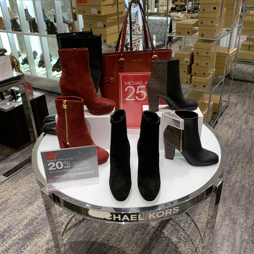 Stores to buy women's ankle boots heels Dallas