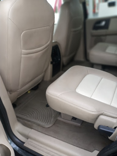 Car Wash «Classy Chassis Car Washes & Detailing Lakewood», reviews and photos, 7701 Custer Rd W, Lakewood, WA 98499, USA