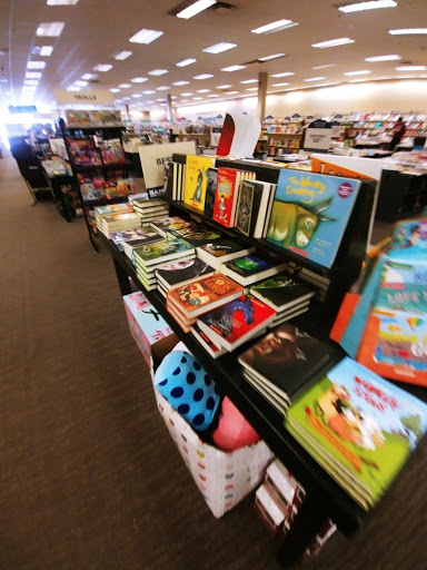 Book Store «Books-A-Million», reviews and photos, 3370 S US Hwy 41, Terre Haute, IN 47802, USA