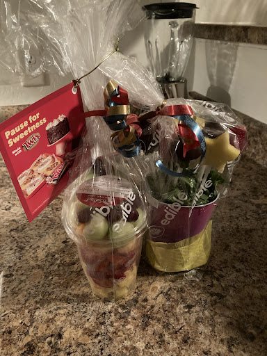 Gift Shop «Edible Arrangements», reviews and photos, 13980 W Bell Rd STE 18, Surprise, AZ 85374, USA