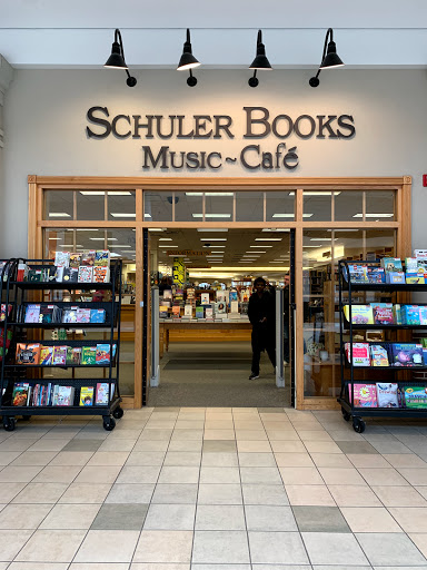 Book Store «Schuler Books & Music», reviews and photos, 1982 W Grand River Ave, Okemos, MI 48864, USA