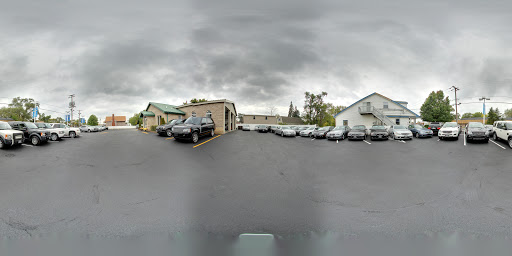 Used Car Dealer «Luxury AutoMax», reviews and photos, 17651 Oak Park Ave, Tinley Park, IL 60477, USA