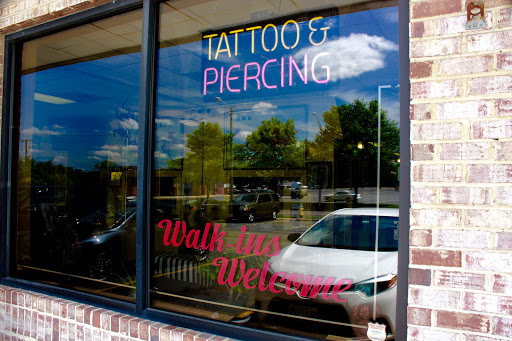 Tattoo Shop «Amour Tattoo Inc», reviews and photos, 9091 Mathis Ave, Manassas, VA 20110, USA