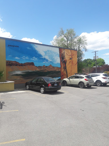 Clothing Store «Patagonia Outlet Salt Lake City», reviews and photos, 2292 S Highland Dr, Salt Lake City, UT 84106, USA