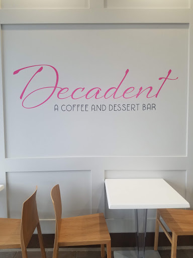 Cupcake Shop «Smallcakes: A Cupcakery of Naperville», reviews and photos, 115 E Ogden Ave #119, Naperville, IL 60563, USA