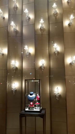 Jewelry Store «Cartier», reviews and photos, 370 N Rodeo Dr, Beverly Hills, CA 90210, USA