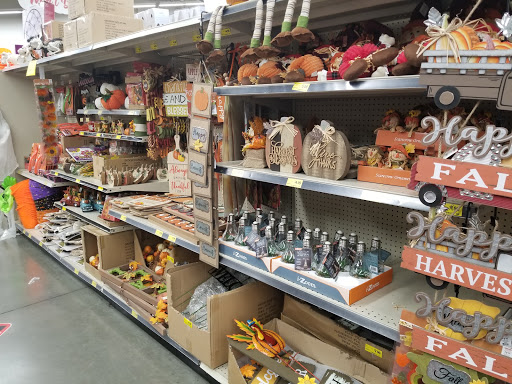 Grocery Store «Grocery Outlet Bargain Market», reviews and photos, 125 Hickey Blvd, South San Francisco, CA 94080, USA