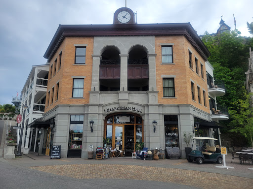Grocery Store «Roche Harbor Grocery Store», reviews and photos, 248 Reuben Memorial Dr, Friday Harbor, WA 98250, USA