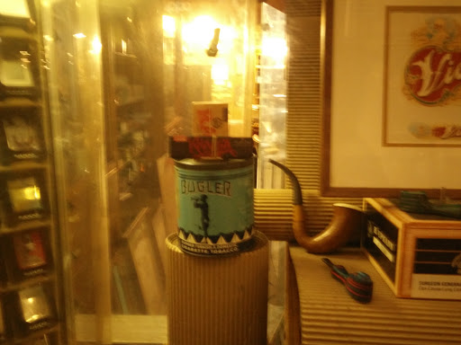 Tobacco Shop «Maison Edwards Tobacconist», reviews and photos, 328 S State St, Ann Arbor, MI 48104, USA