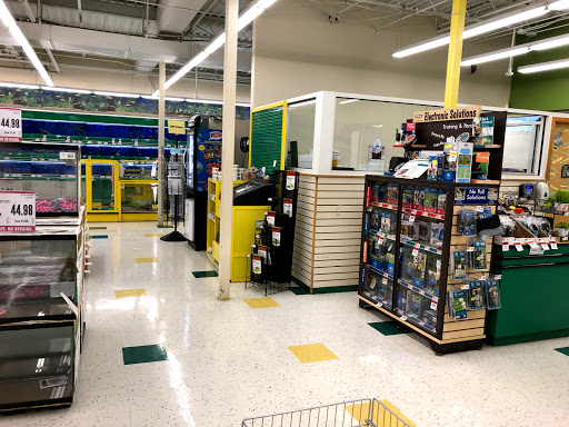 Pet Supply Store «Pet Supplies Plus», reviews and photos, 5092 Mayfield Rd, Lyndhurst, OH 44124, USA