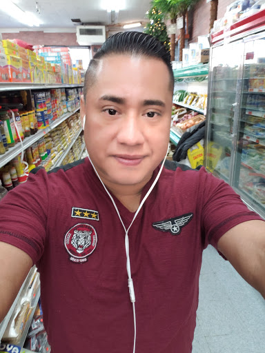 Grocery Store «The Store», reviews and photos, 3811 Hamilton St, Hyattsville, MD 20781, USA