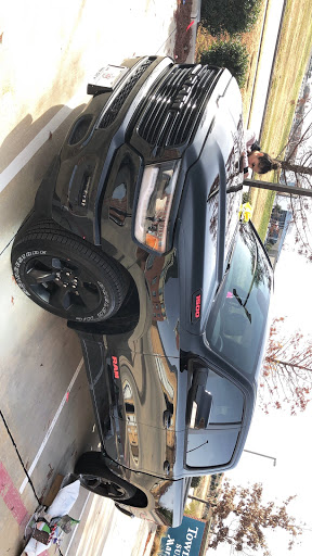 Car Dealer «Chrysler Jeep Dodge City of McKinney», reviews and photos, 700 S Central Expy, McKinney, TX 75070, USA