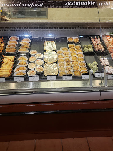 Grocery Store «The Fresh Market», reviews and photos, 835 S White Station Rd, Memphis, TN 38117, USA