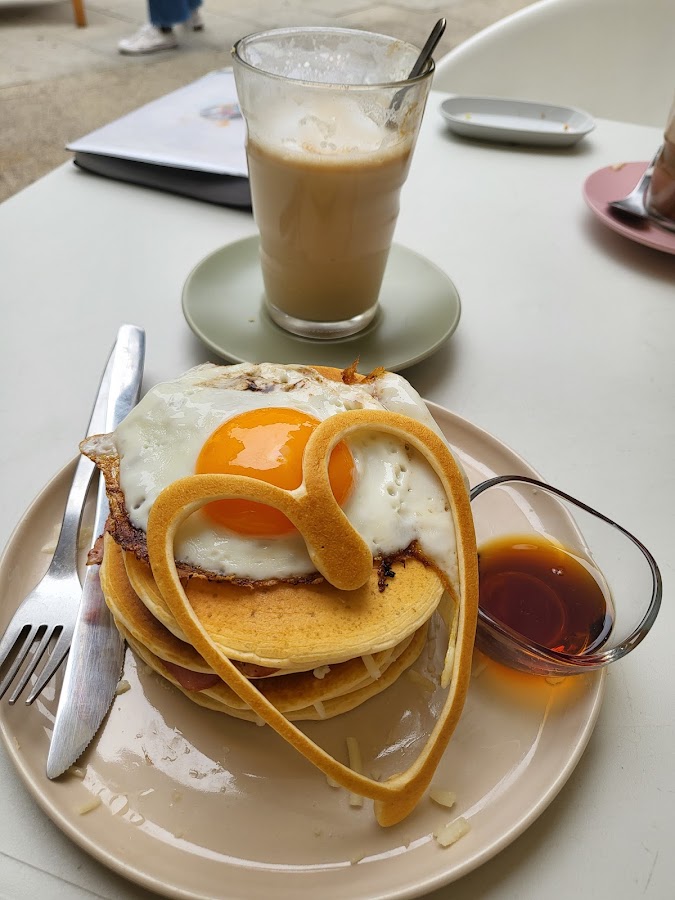 Sweet & Roll