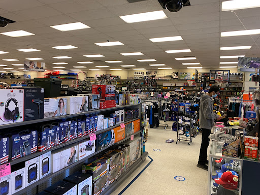 Sporting Goods Store «Big 5 Sporting Goods», reviews and photos, 520 E First St, Tustin, CA 92780, USA