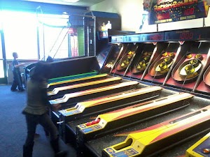 Chuck E. Cheese - photo 53