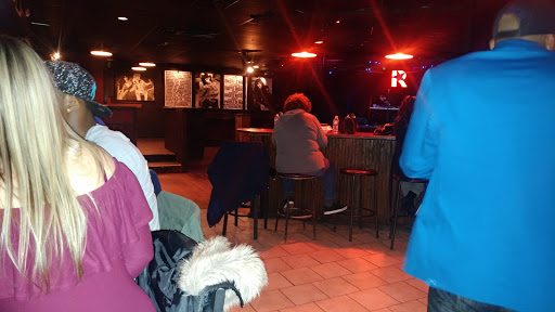 Bar «Revolution Bar & Music Hall», reviews and photos, 140 Merrick Rd, Amityville, NY 11701, USA