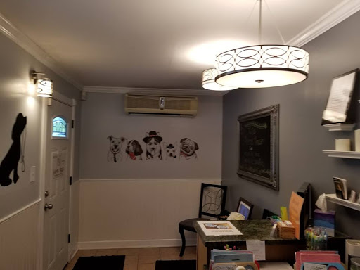 Pet Supply Store «Animal House Grooming & Quality», reviews and photos, 229 W Absecon Blvd, Absecon, NJ 08201, USA