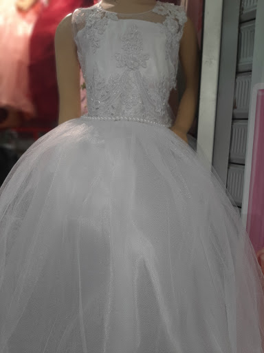 CREACIONES CAPERUCITA