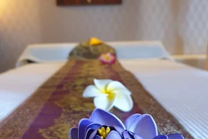 White Lotus Massage image