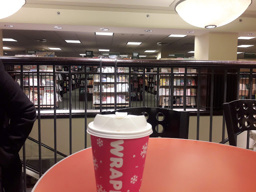 Book Store «Barnes & Noble», reviews and photos, 96 Derby St, Hingham, MA 02043, USA
