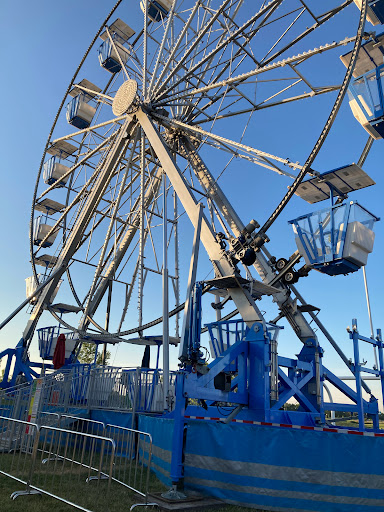 Park «Civic Center Park», reviews and photos, 24135 Hall Rd, Woodhaven, MI 48183, USA