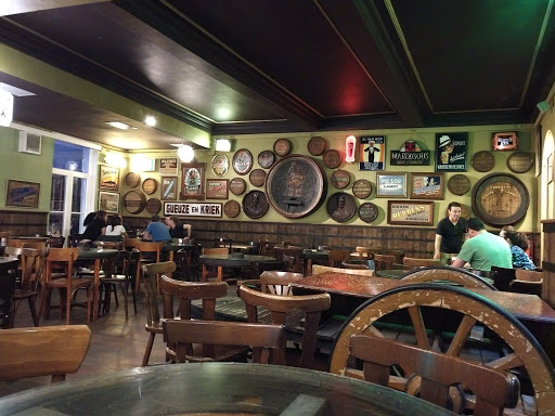 Vintage bars in Brussels