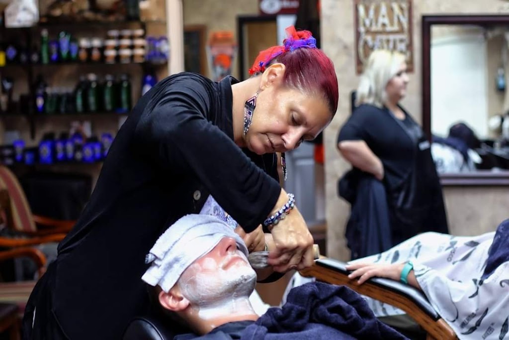 Maggie The Barber’s New Shop Adventure 36561