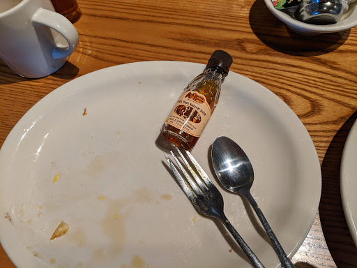 American Restaurant «Cracker Barrel Old Country Store», reviews and photos, 2525 Brindle Dr, Harrisburg, PA 17110, USA