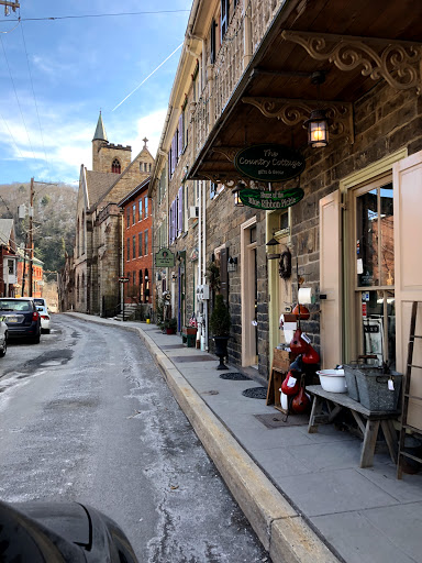 Gift Shop «Country Cottage», reviews and photos, 37 Race St, Jim Thorpe, PA 18229, USA