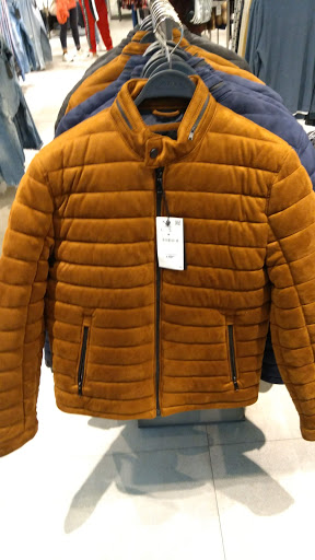 Negozi per acquistare giacche impermeabili donna Torino