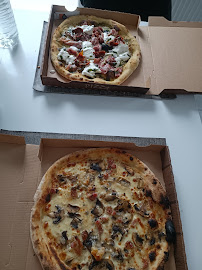 Plats et boissons du Pizzas à emporter Pizza Di Bruno à Frouzins - n°3